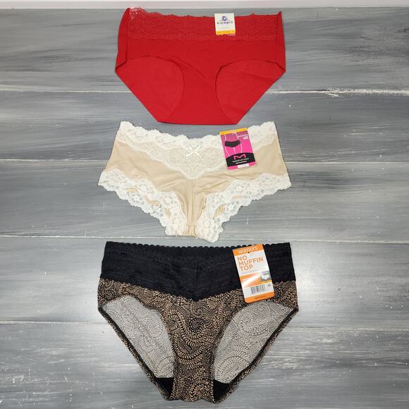 3 Pair of Hipster Underwear Panties Size Small NWT - Picture 1 of 12